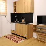 Klian Center 培拉特